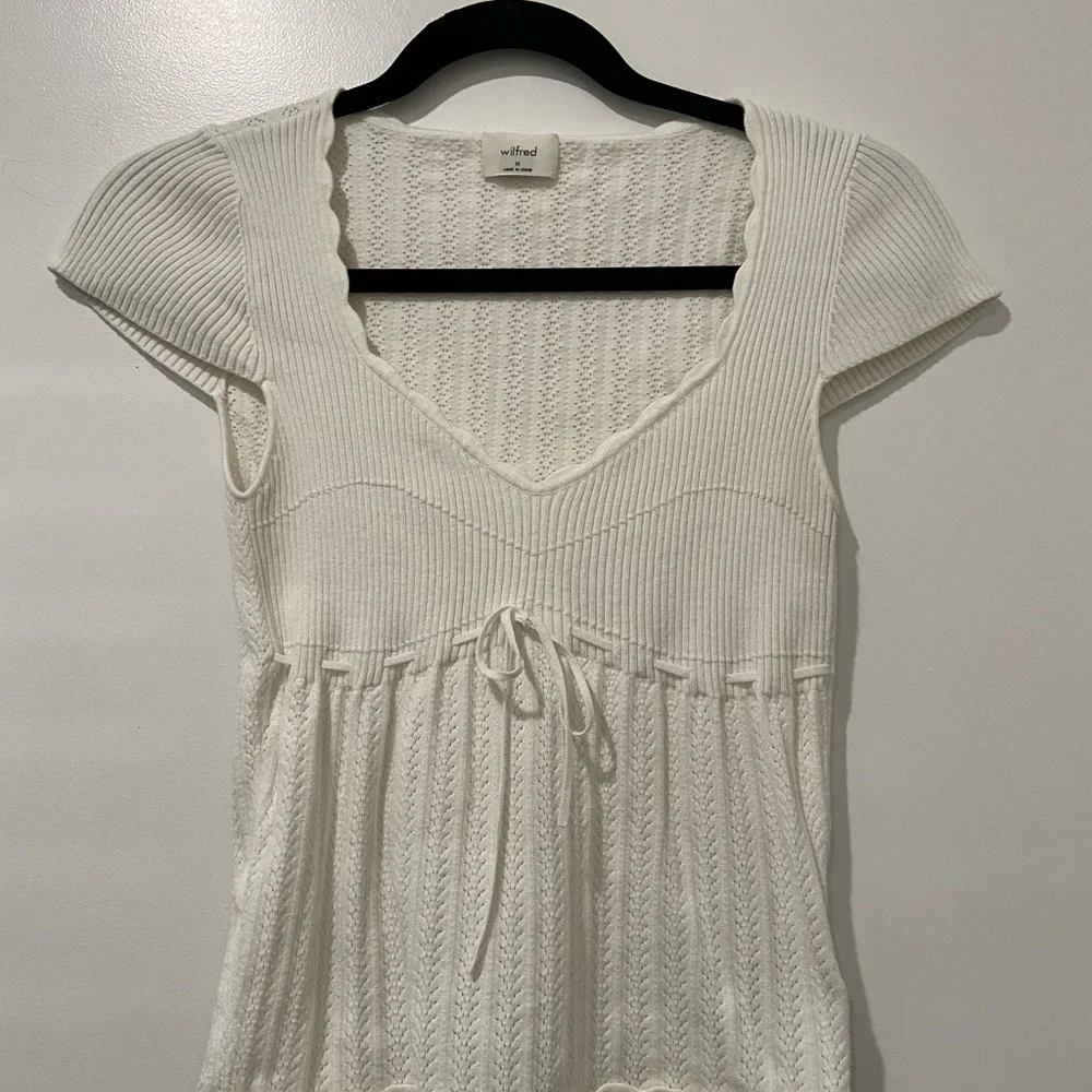 Aritzia Soloist Short-sleeve Cream Ribbed Knit Top - Picture 4 of 5